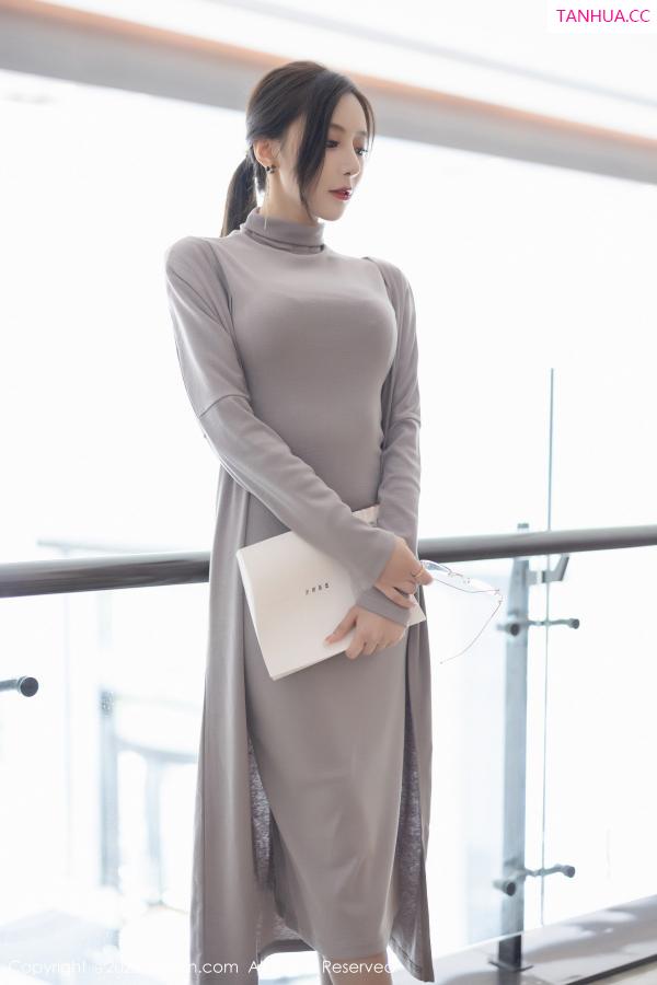 王馨瑶  [XiuRen]高清写真图 2022.10.21 No.5745 王馨瑶yanni 美腿丝袜第13张图片